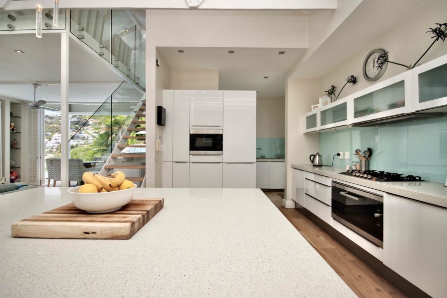 4 Bedroom Property for Sale in Clifton Western Cape